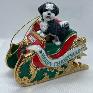 Danbury Mint Shih Tzu Dog Santa's Helper Christmas Ornament 2007 Santas Helper